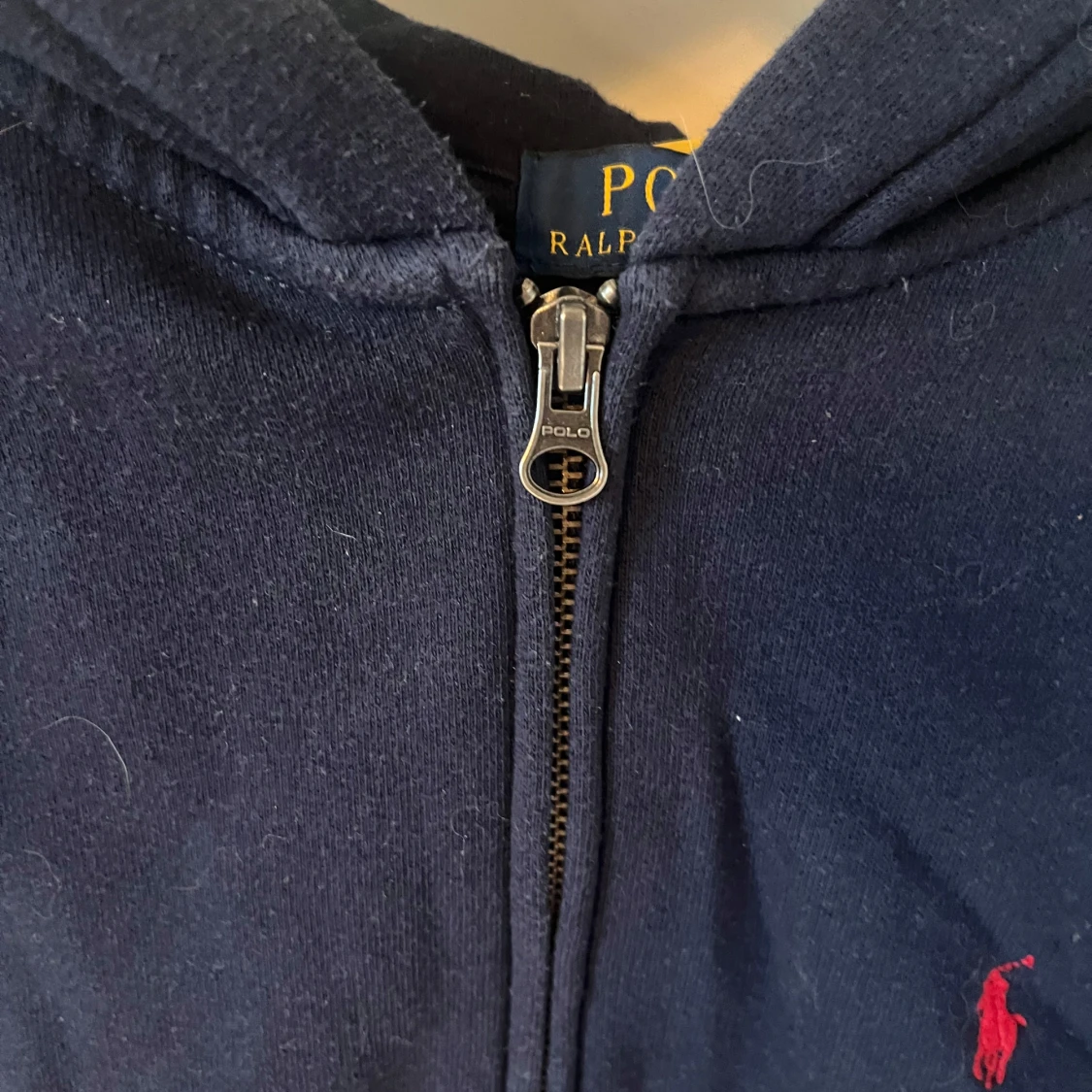 Mörkblå hoodie från Polo Ralph Lauren - 2