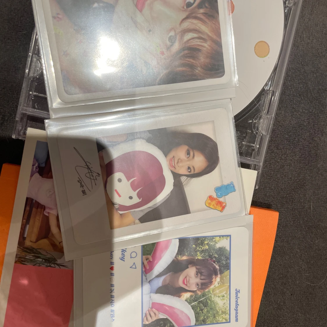 Twicetagram - TWICE The 1st Album - 4