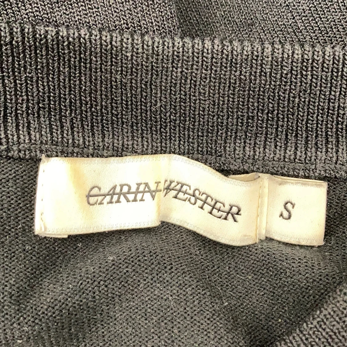 Svart långärmad tröja från Carin Wester - 2