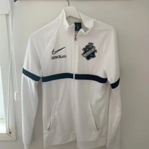 AIK zip - AIK zip som aldrig kommit till användning pris kan diskuteras 