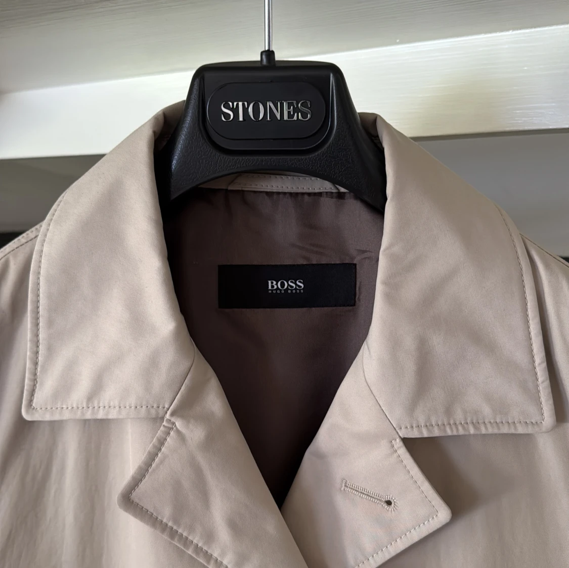 Beige Boss rock size 48 - 1