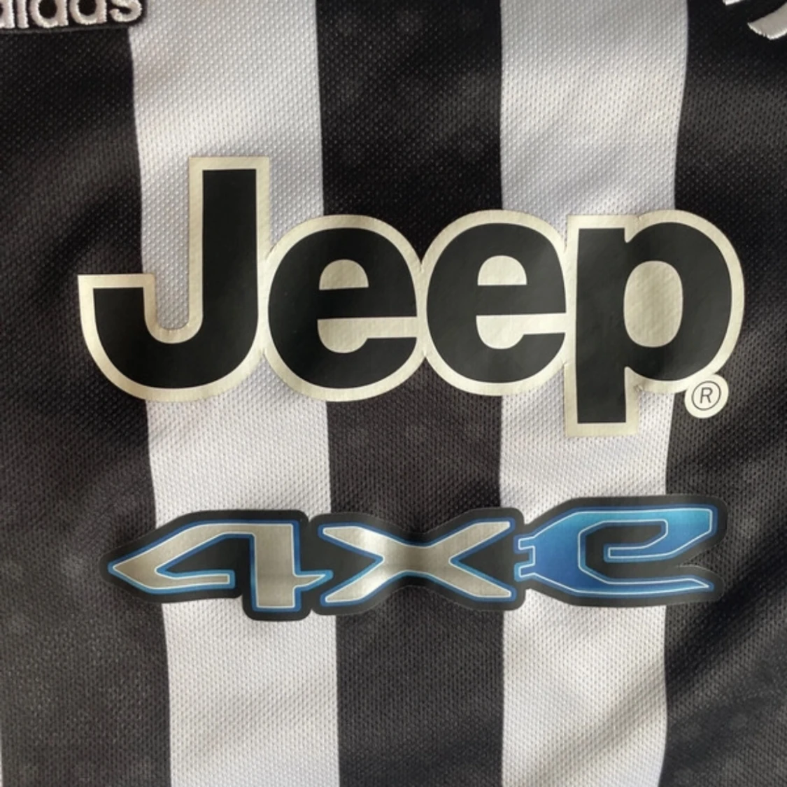 Juventus hemmatröja 2021/22 - 1