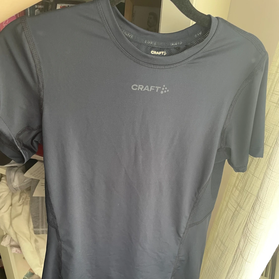 Mörkblå tränings t-shirt från Craft