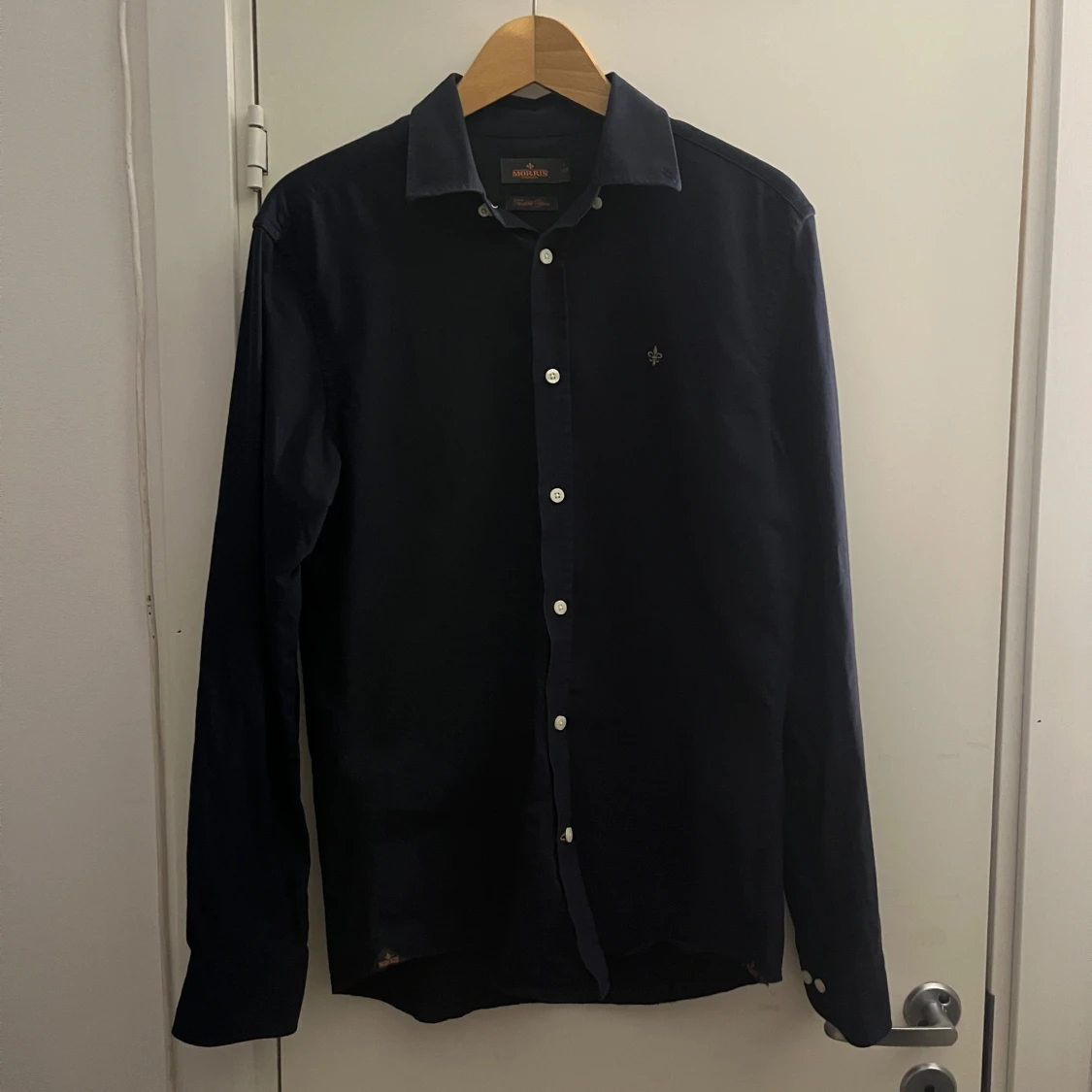 Mörkblå Morris skjorta