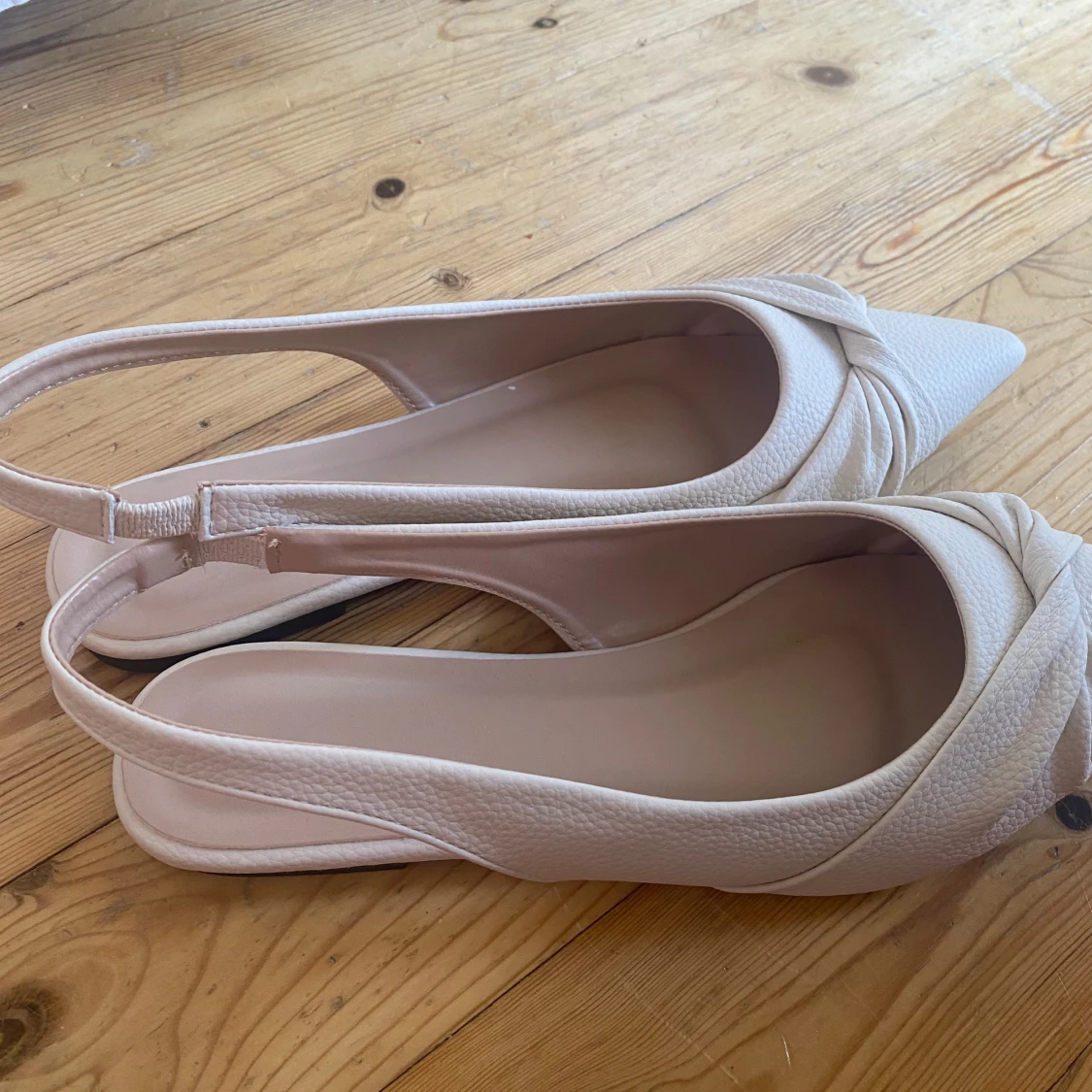 beiga spetsskor - 92