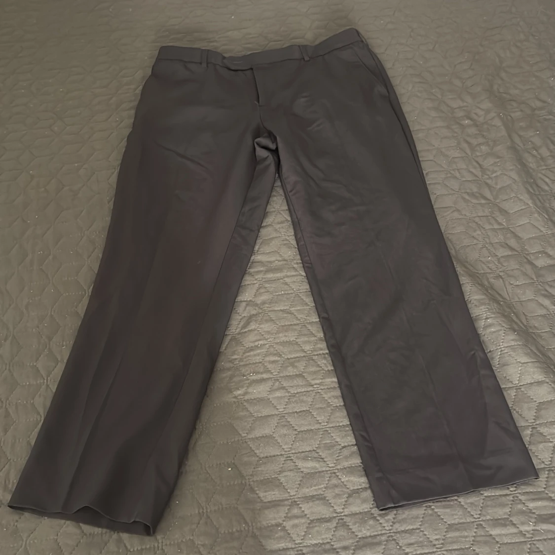 Svarta kostymbyxor från Farah