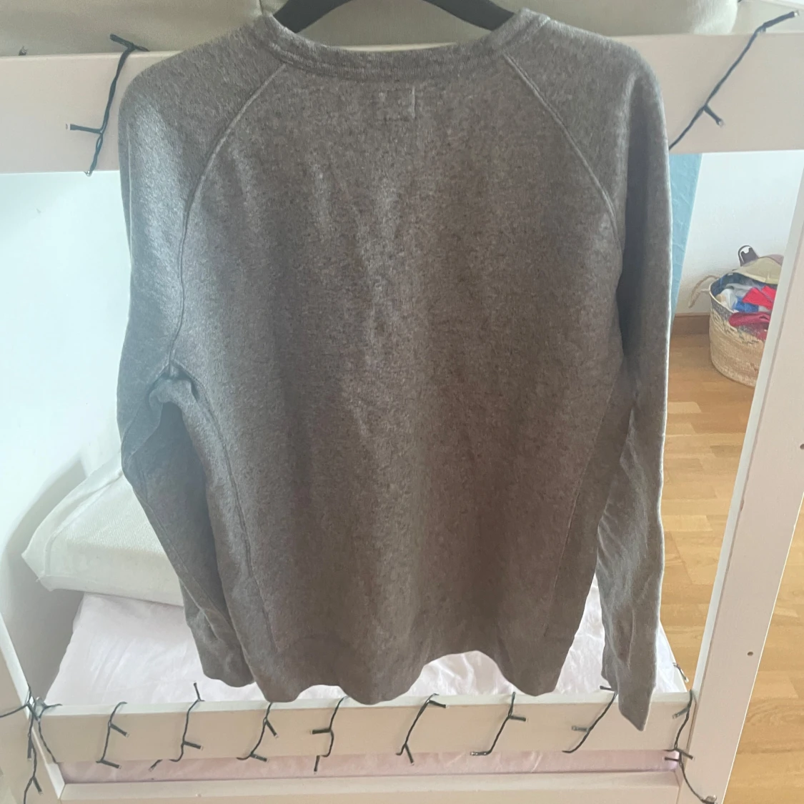 Grå sweatshirt från Levi's - 1