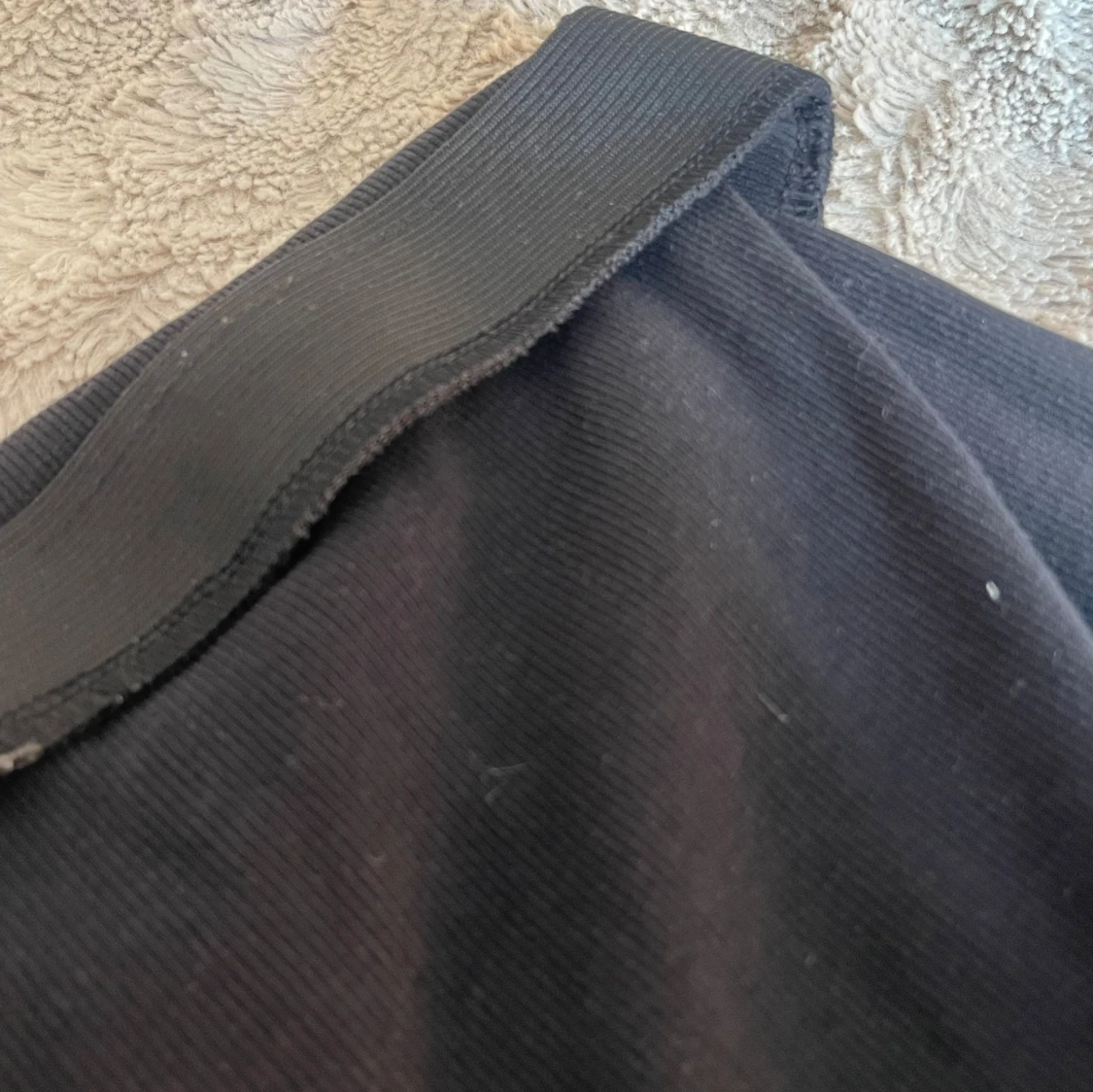 Svart manchesterkjol från Amisu - 3