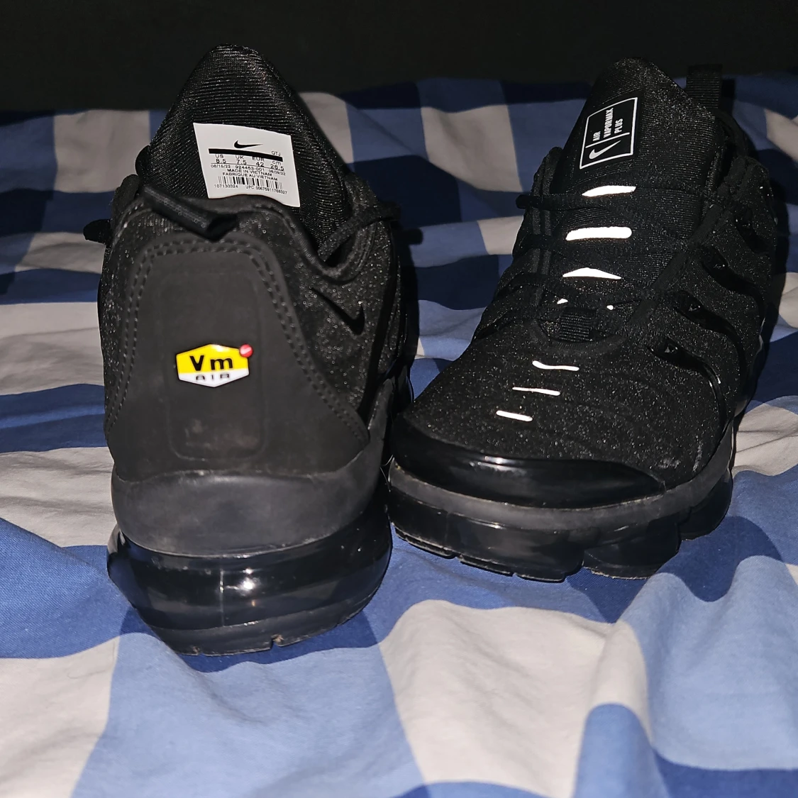 Nike Air Vapormax Plus svarta sneakers - 2