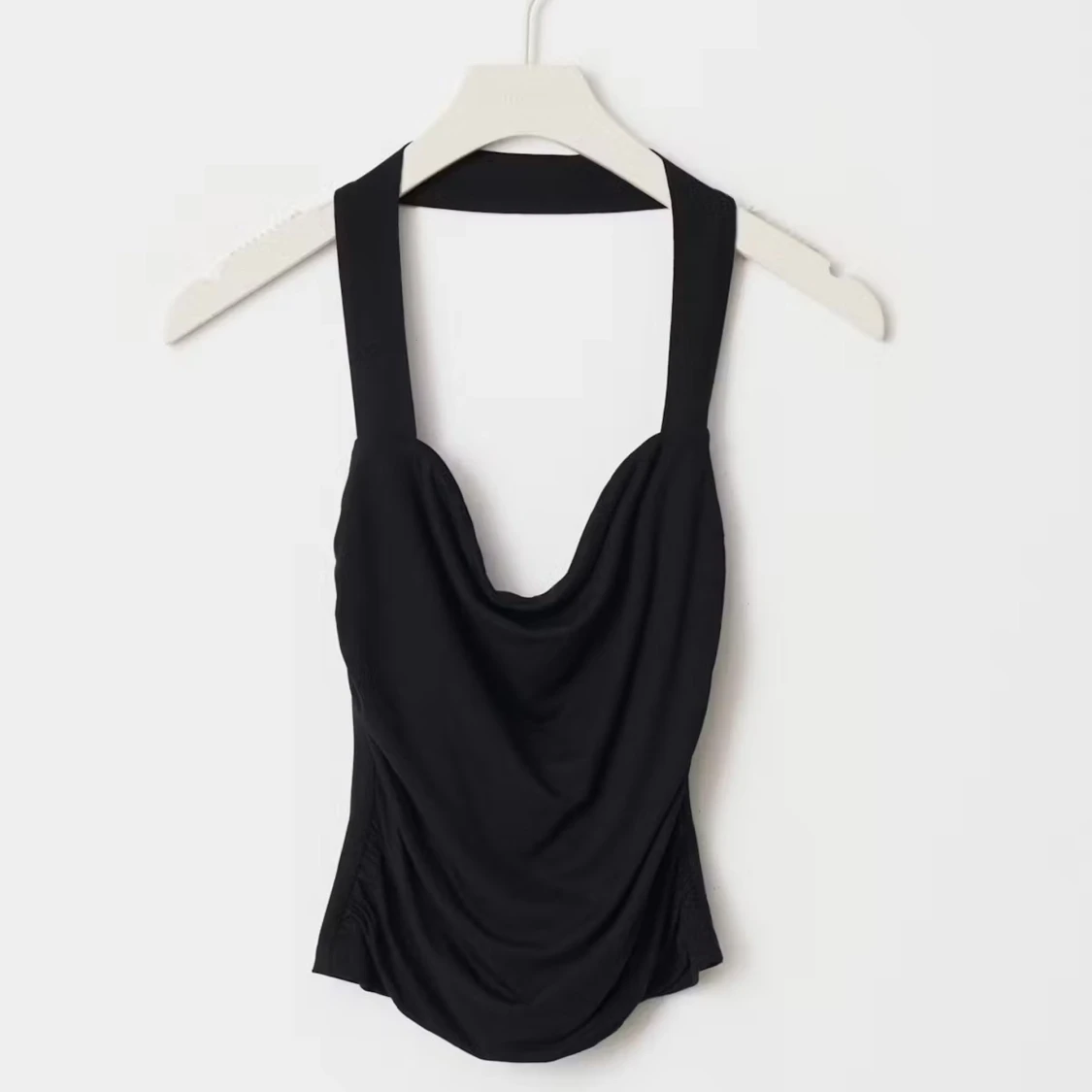 Svart halterneck croppad topp - 3