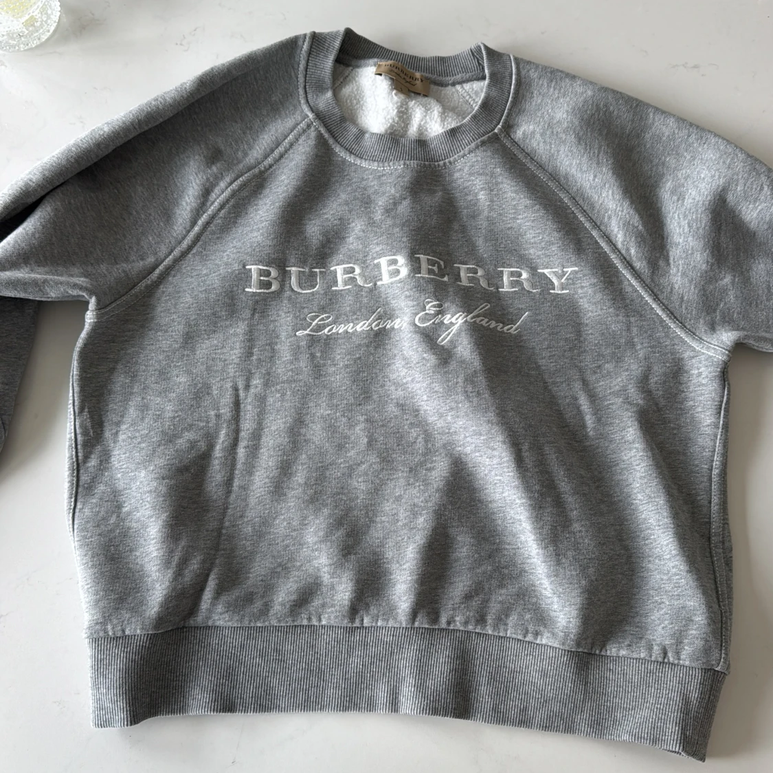Grå sweatshirt från Burberry