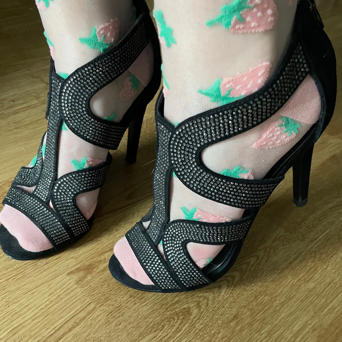 Svarta glittriga klackar från Catwalk - 2