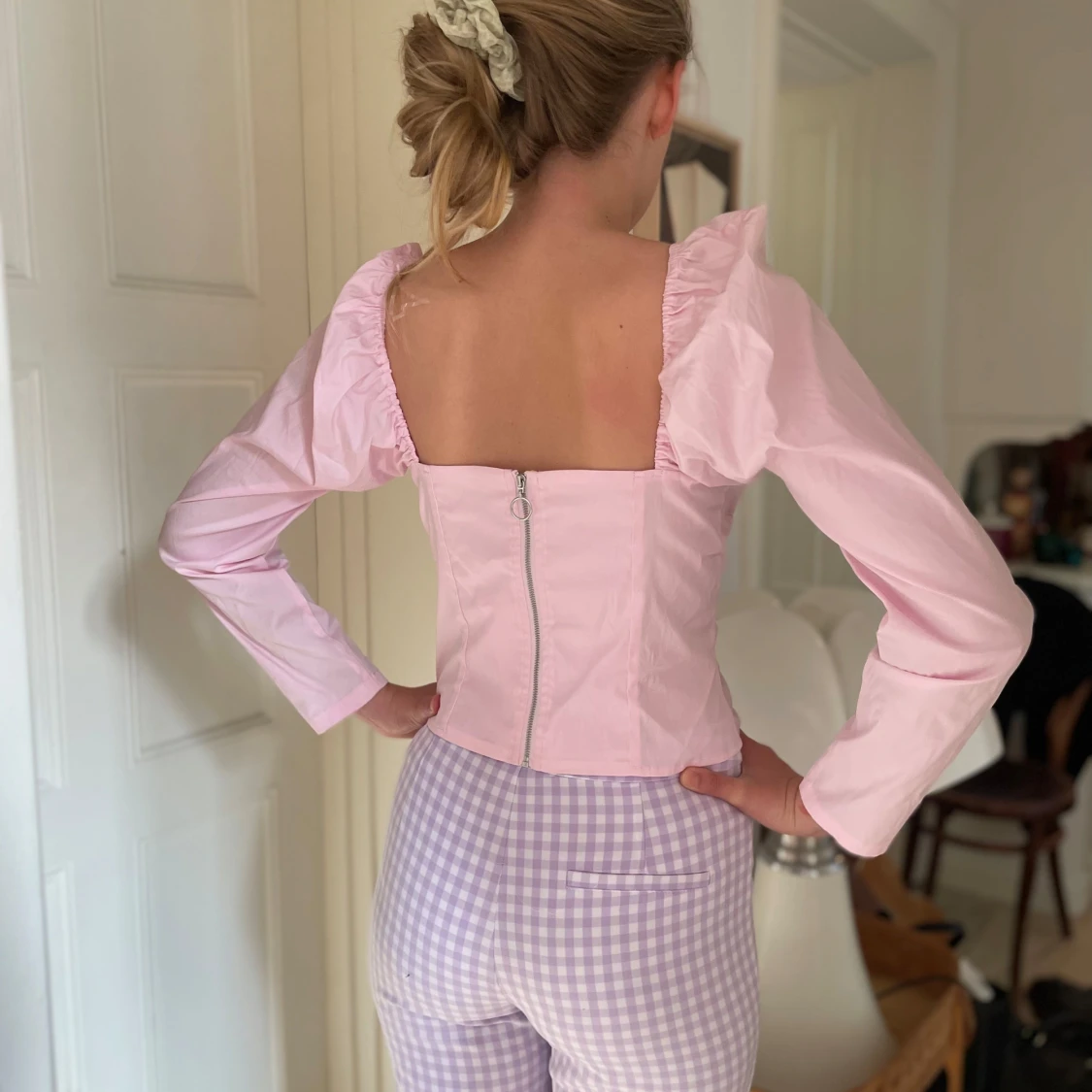 Ljusrosa långärmad korsettopp - 1