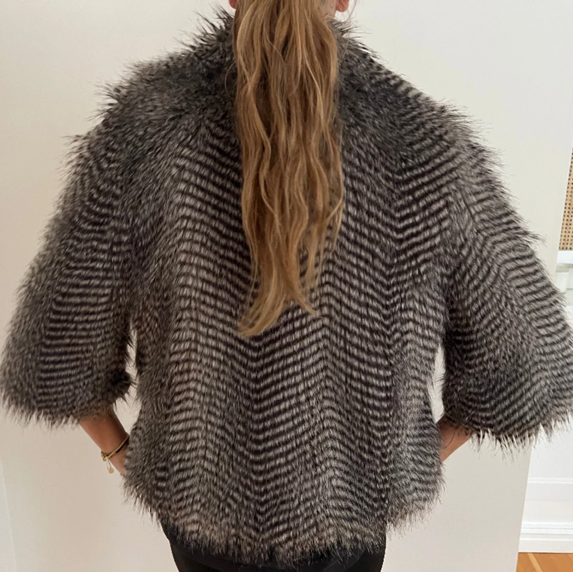 Kortärmad päls - 1