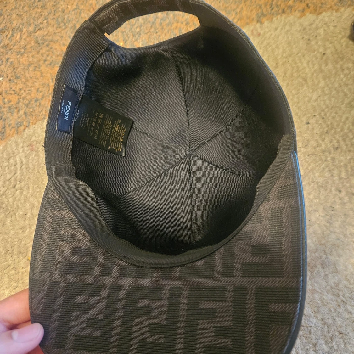 Fendi keps  - 4