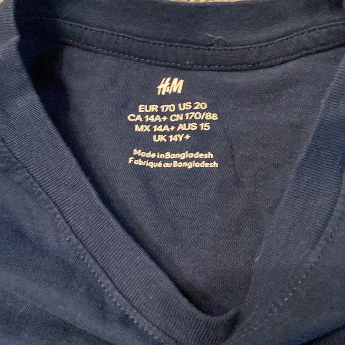 Mörkblå långärmad tröja från H&M - 2