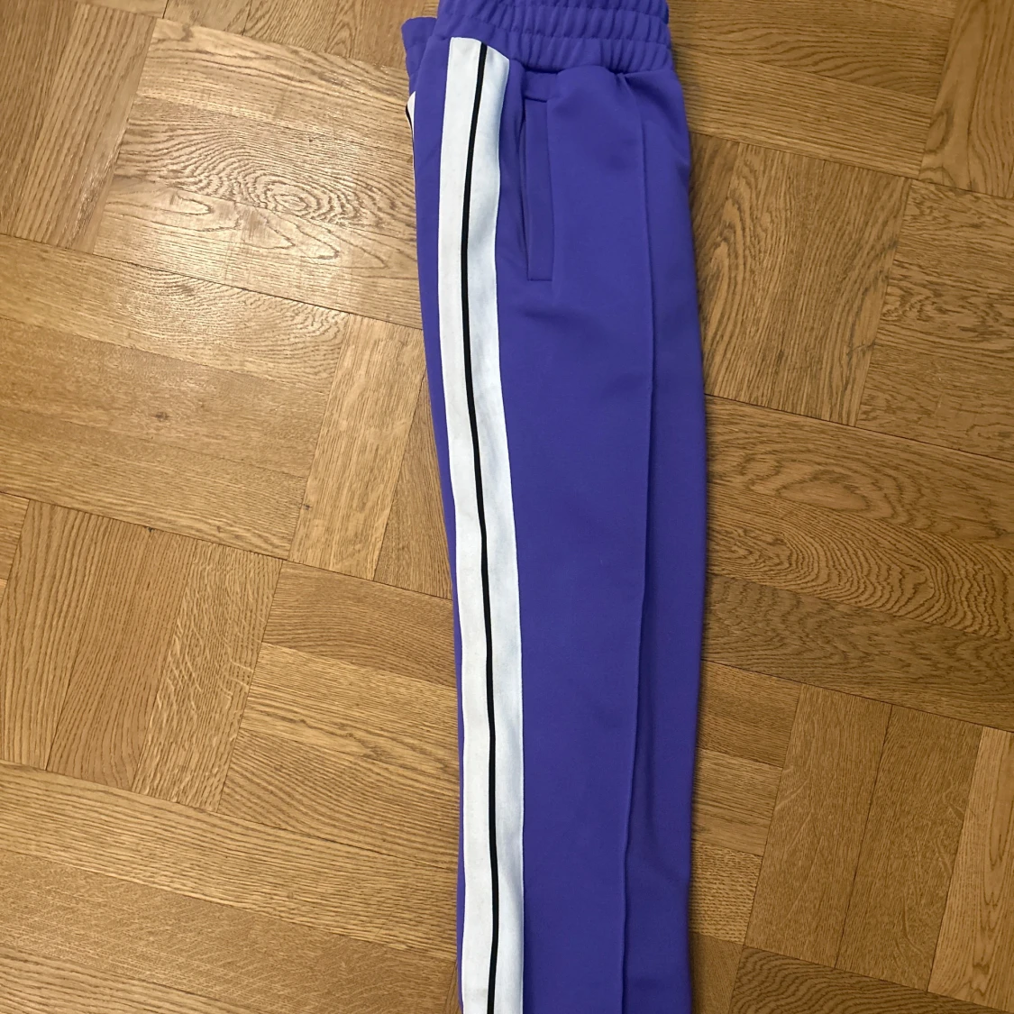 Lila tracksuit pants från Palm Angels - 4