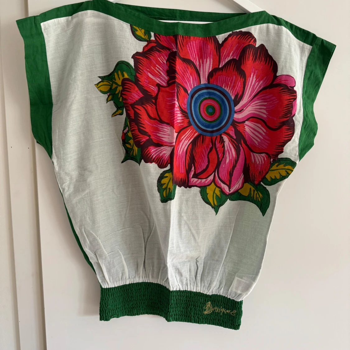 Fin top från Desigual
