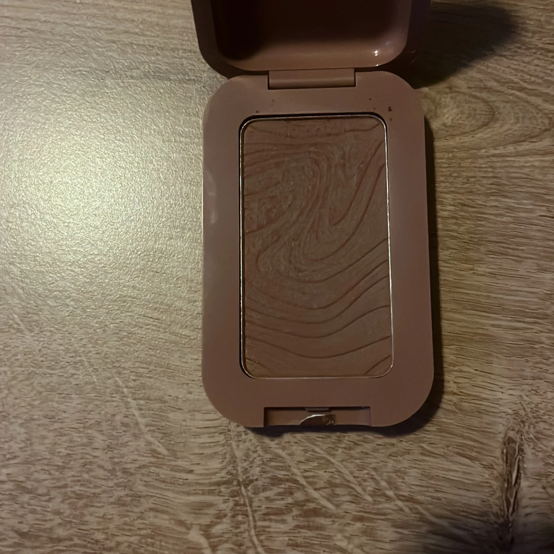 NYX buttermelt bronzer - 4