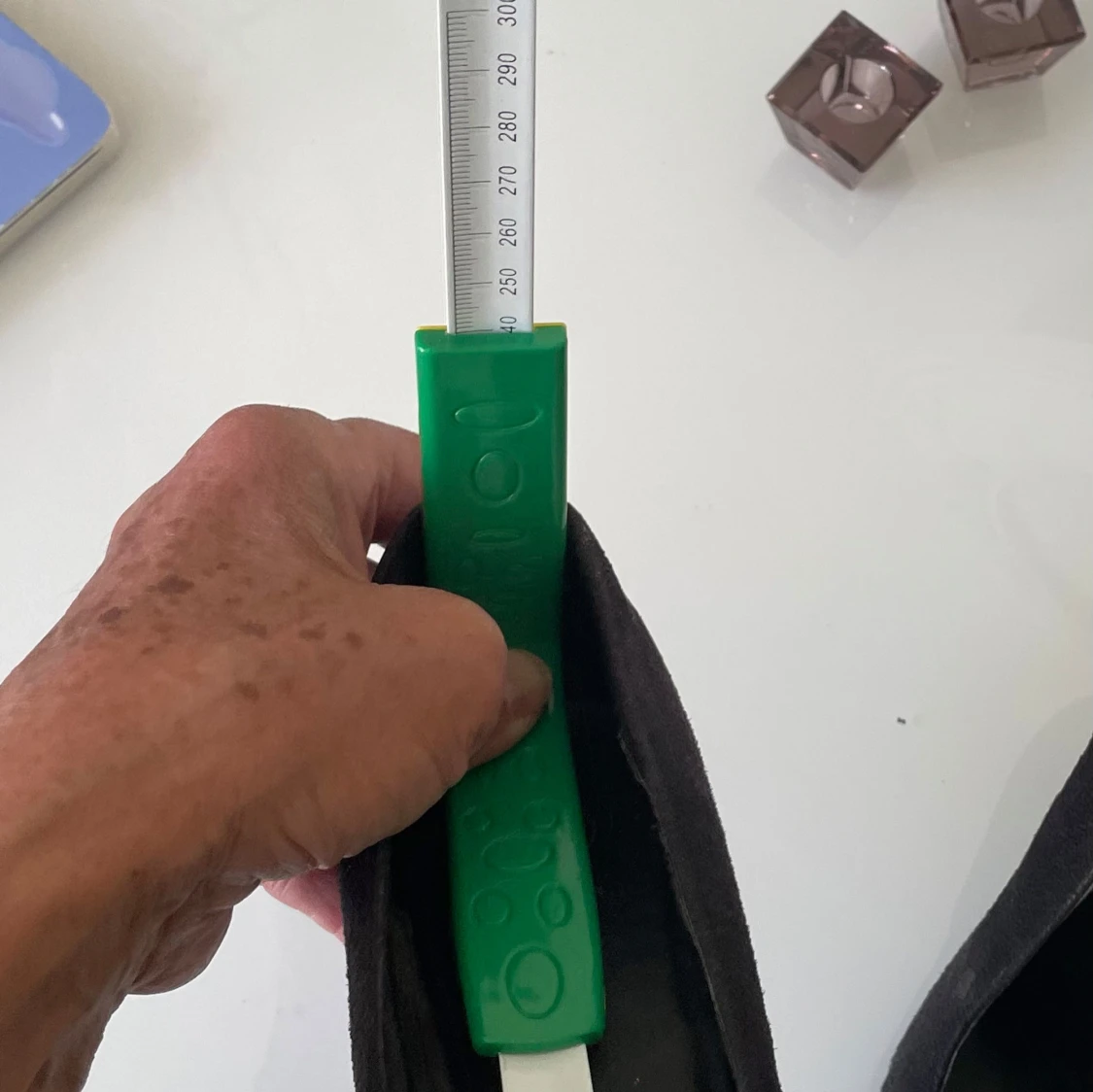 Svarta pumps med klack - 4