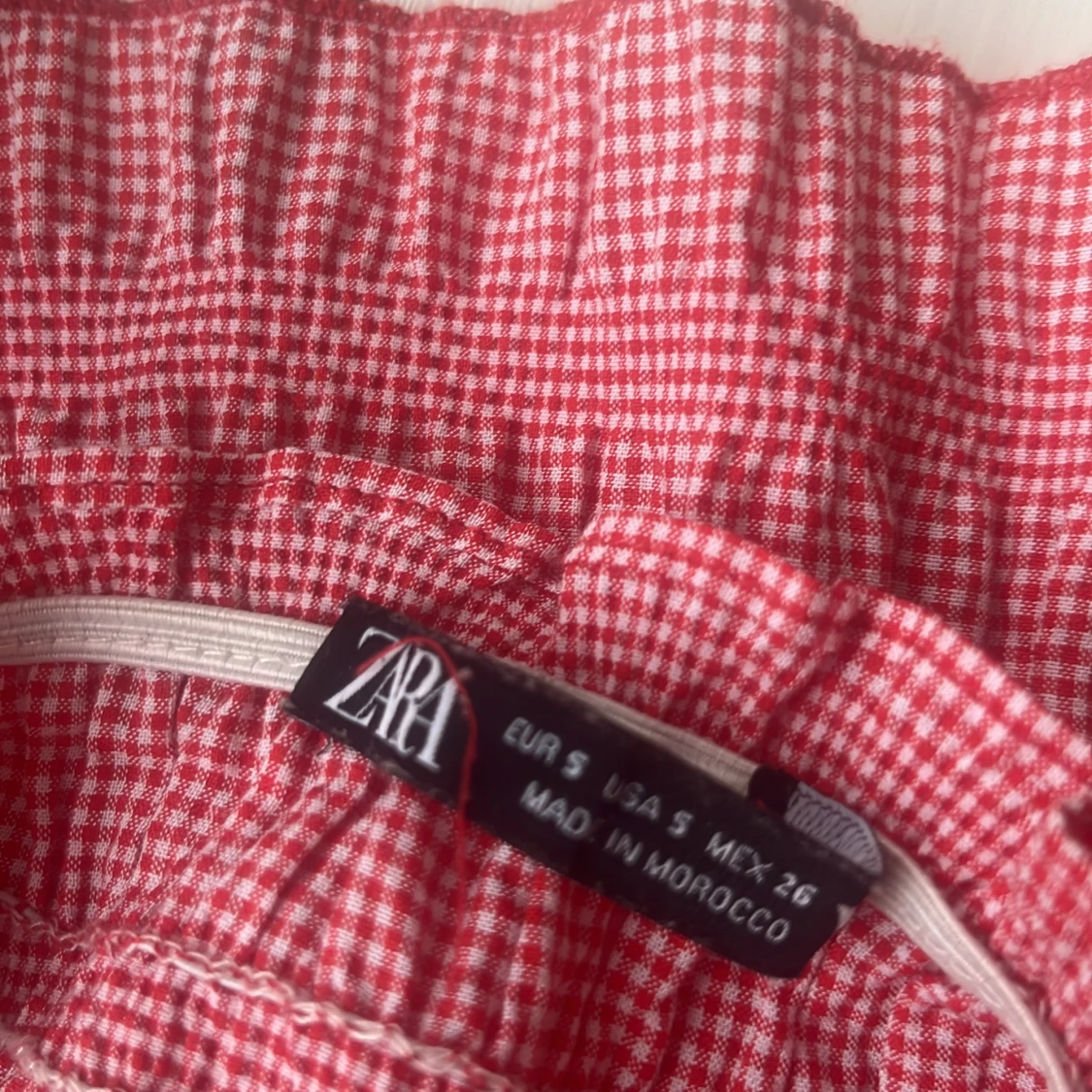Röd och vit rutig topp från Zara - 2