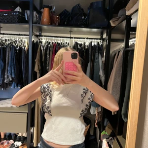 Söt topp från Zara🩵 - Super söt sommar topp från Zara💐💗 Skriv för fler bilder!💕