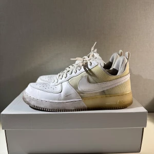 Nike Air Force 1 React i  - Bra skick, modellen creasar inte