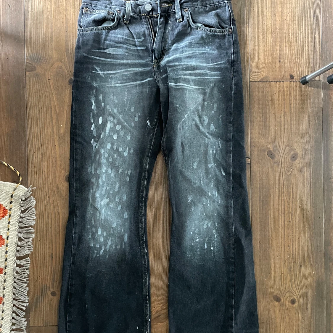 Svarta Crocker jeans med slitningar