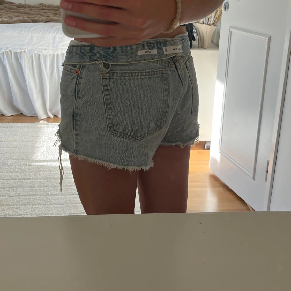 Ljusblå jeansshorts - 2