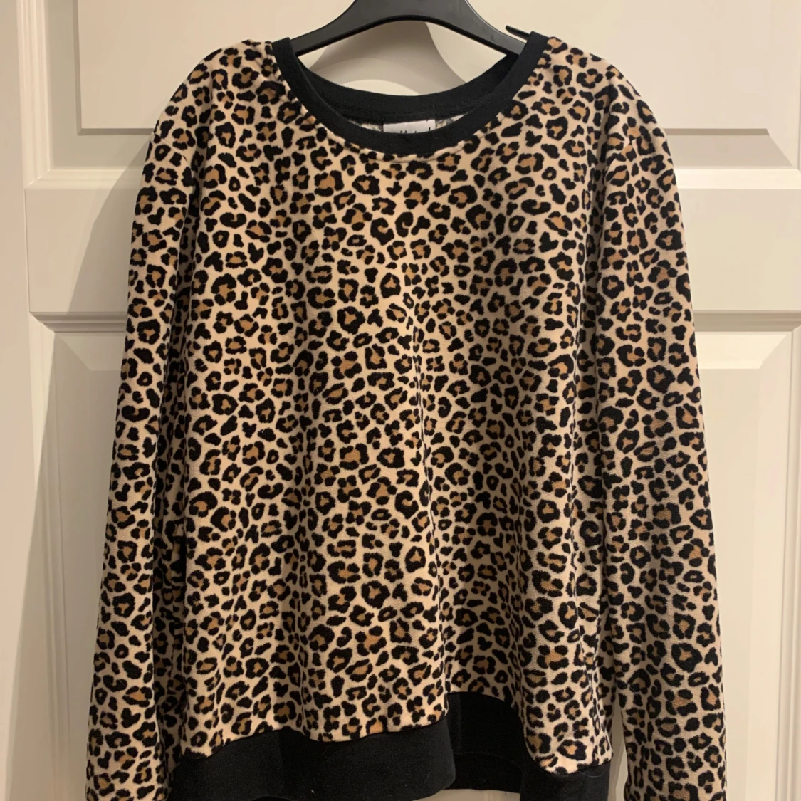 Leopardmönstrad tröja Wild Heart - 1