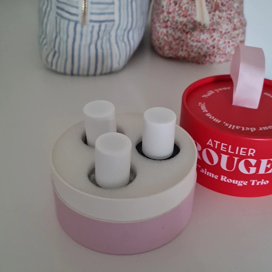  Je T'aime Rouge Trio - 1