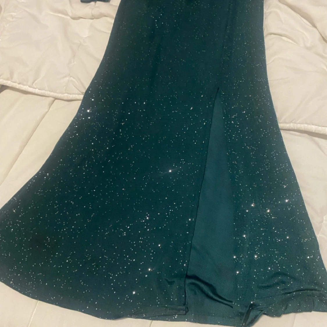 Mörkblå glittrig långklänning - 2