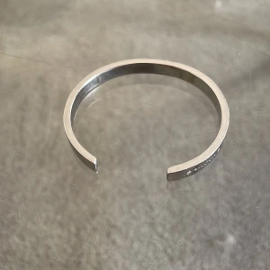 Skultuna armband silver - Väldigt snyggt skultuna armband