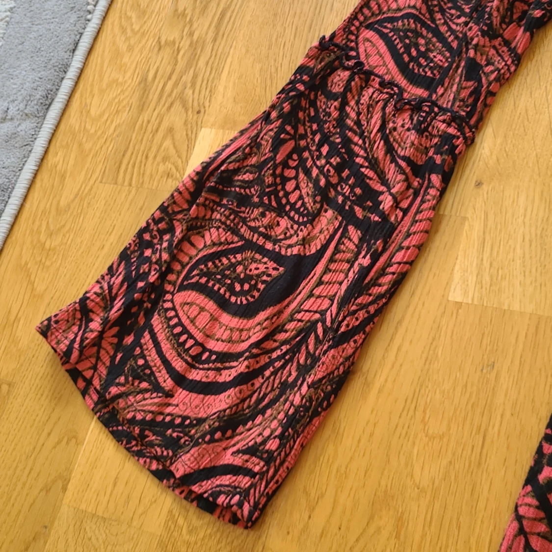 Mönstrad kortklänning från Lindex - 2