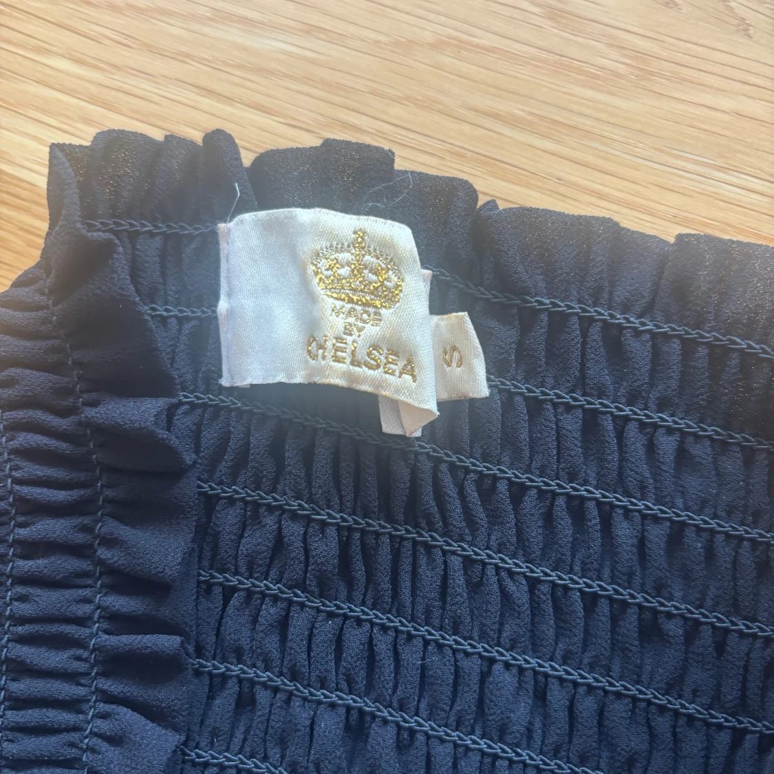 Svart volangkjol från Made in Chelsea - 1