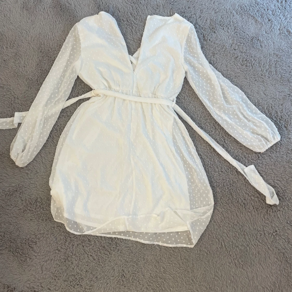 Vit omlottklänning - 2