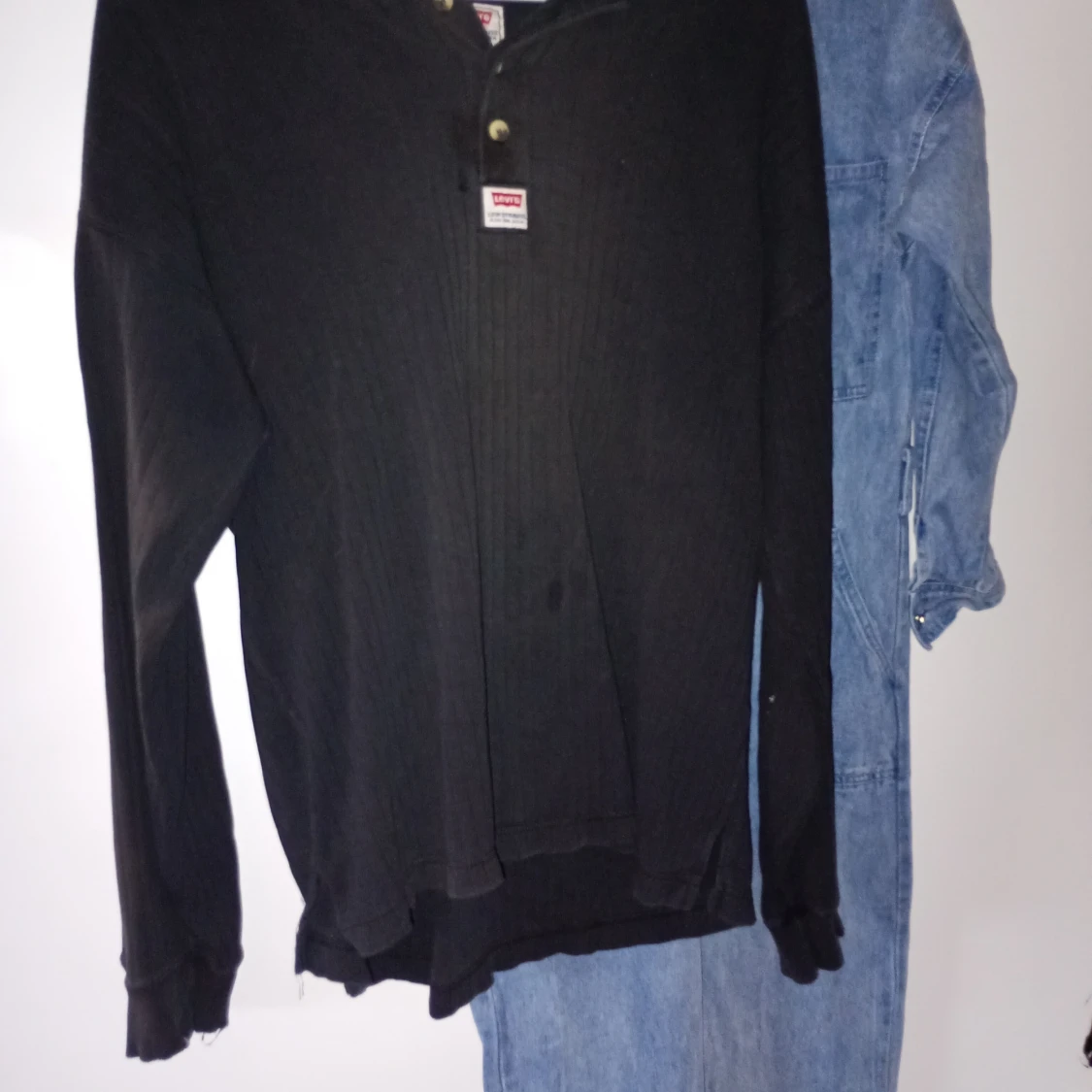 Svart ribbad tröja från Levi's