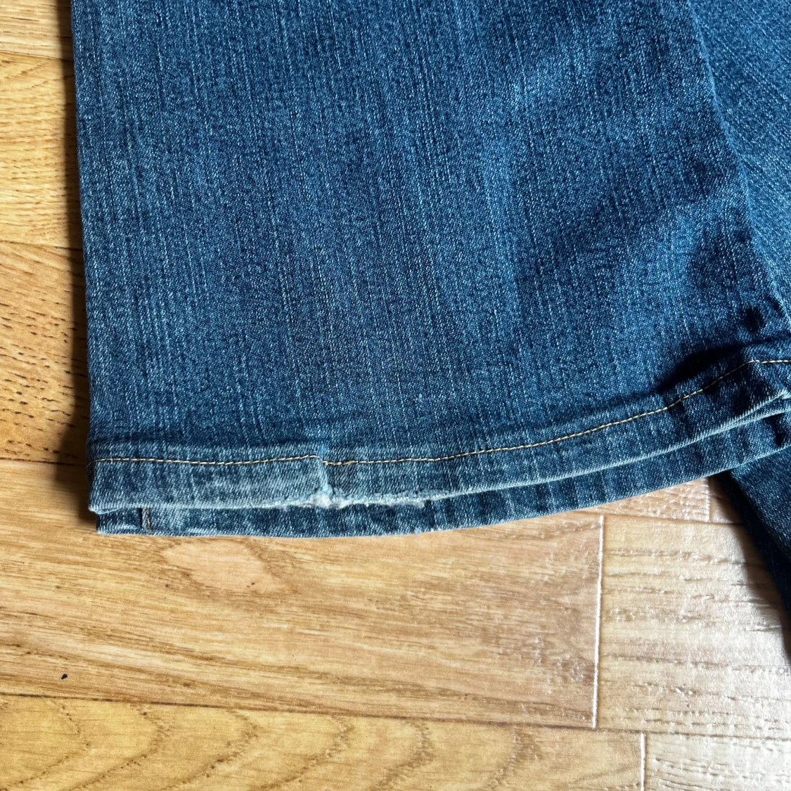 Blå bootcut jeans från Miss Sixty - 4