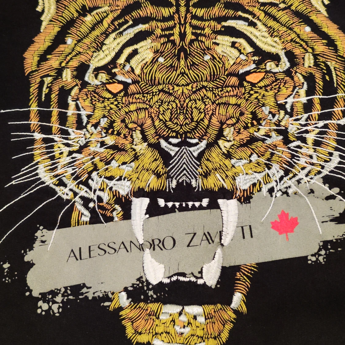 Svart tröja med tigertryck Alessandro Zavetti - 3