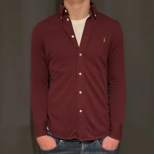 Ralph lauren skjorta - - Condition: 9/10 - Color: Red - Size: S - Retail price: 1795 SEK