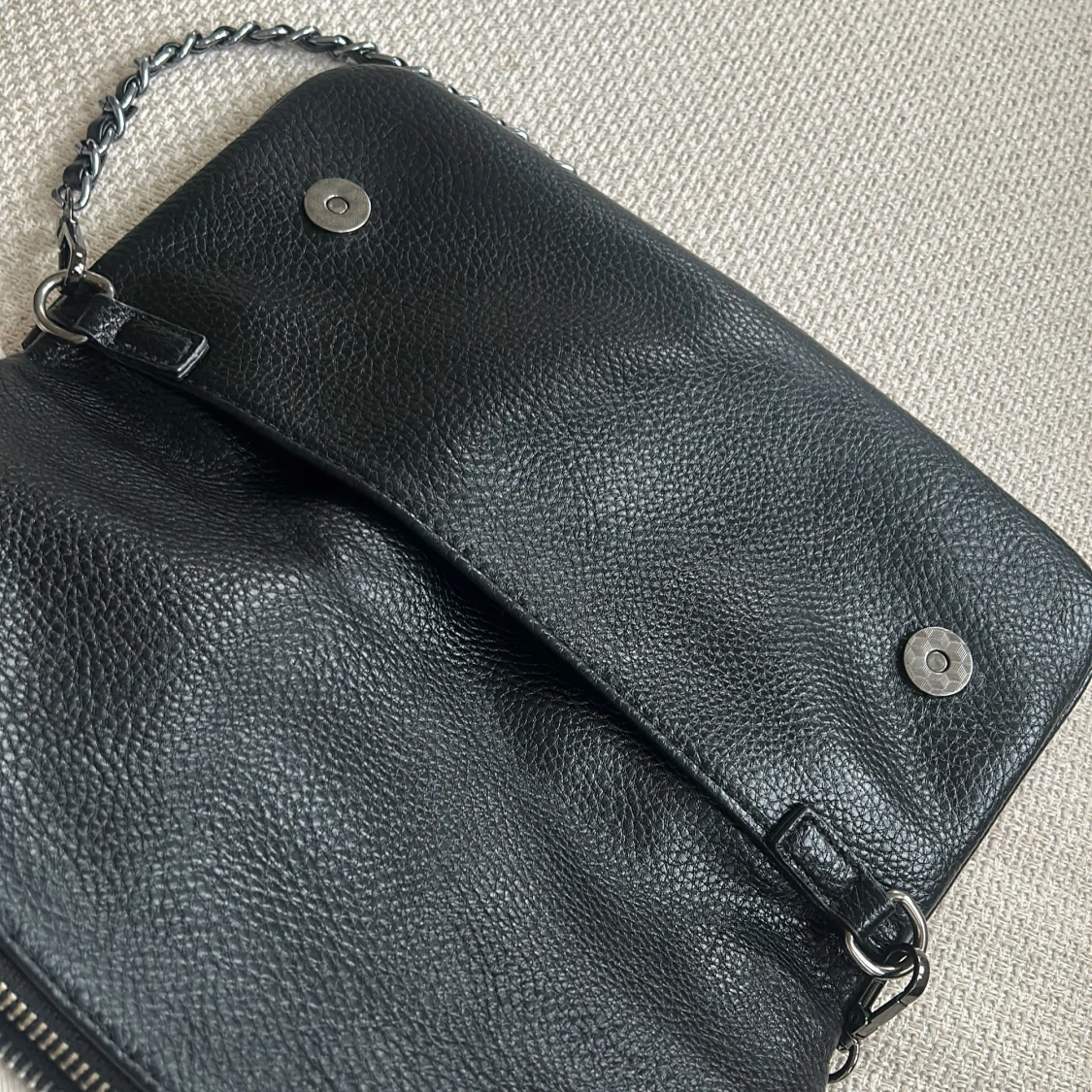 Zadig & Voltaire axelväska svart - 4