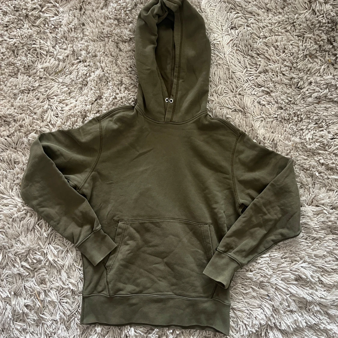 Hoodie i Khaki