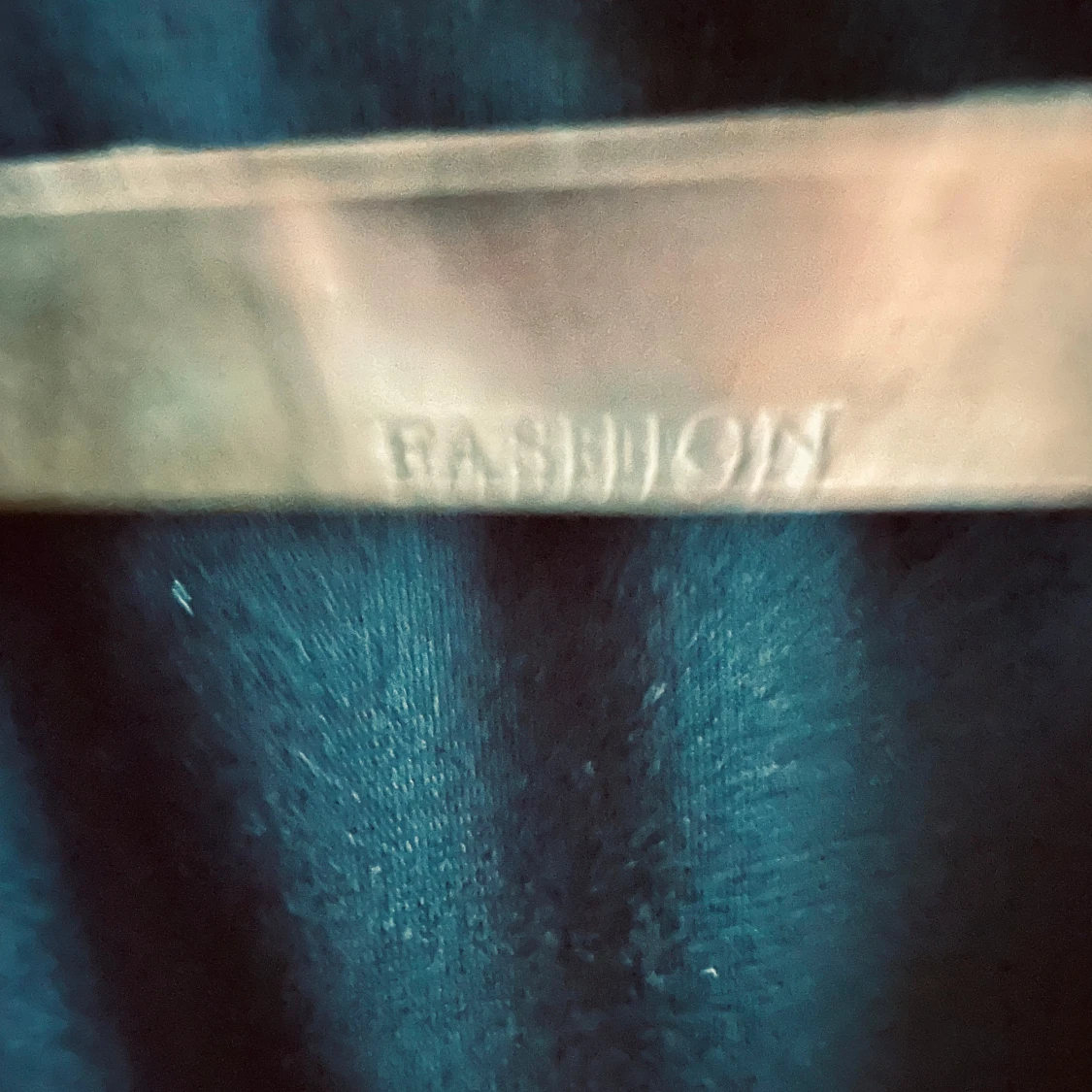 Svart klassisk klänning med markerad midjafrån collection - 3