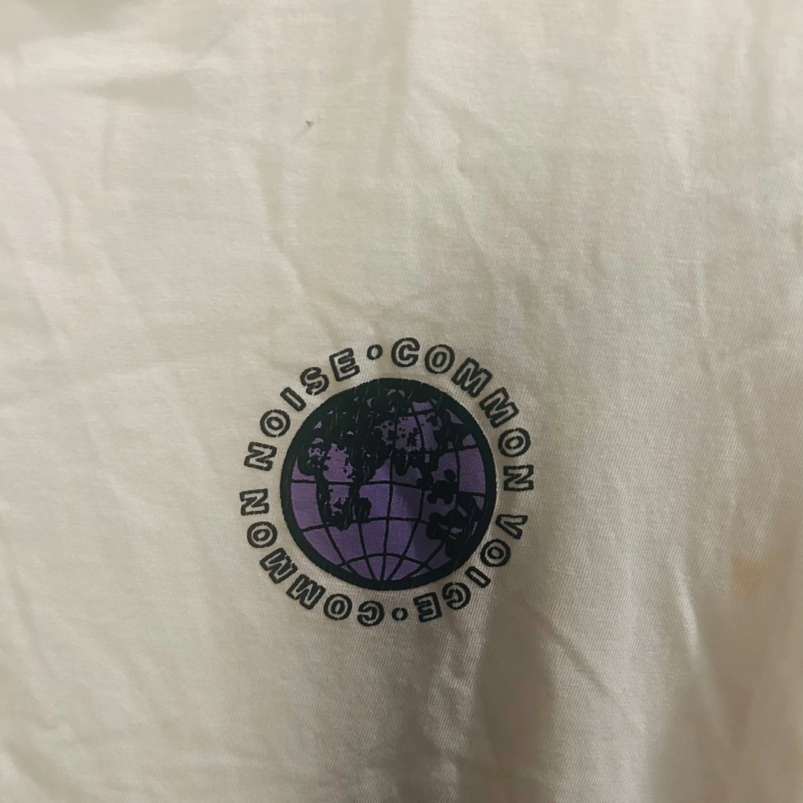 Vit t-shirt med tryck från H&M - 3