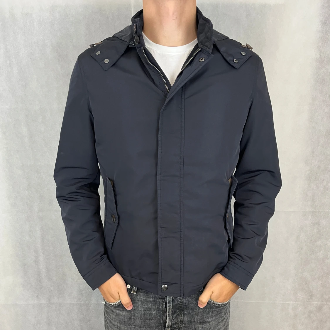 Massimodutti field - 1