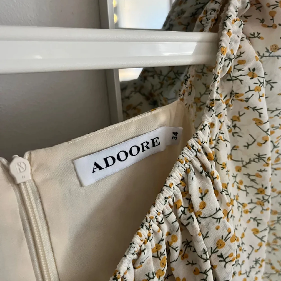 Blommig långklänning från Adoore - 3