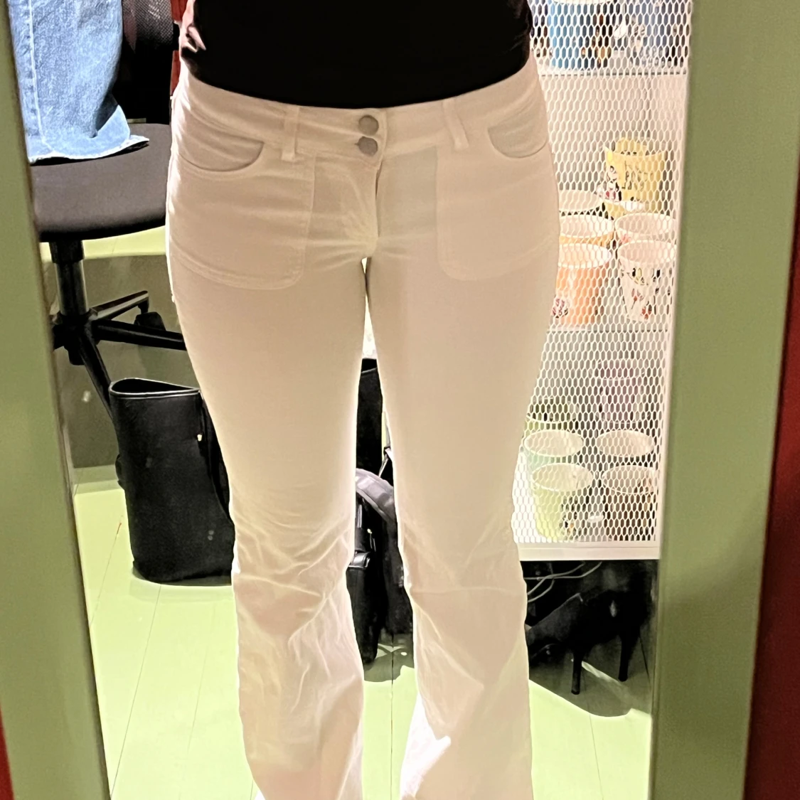 Vita bootcut Jeans från Nelly