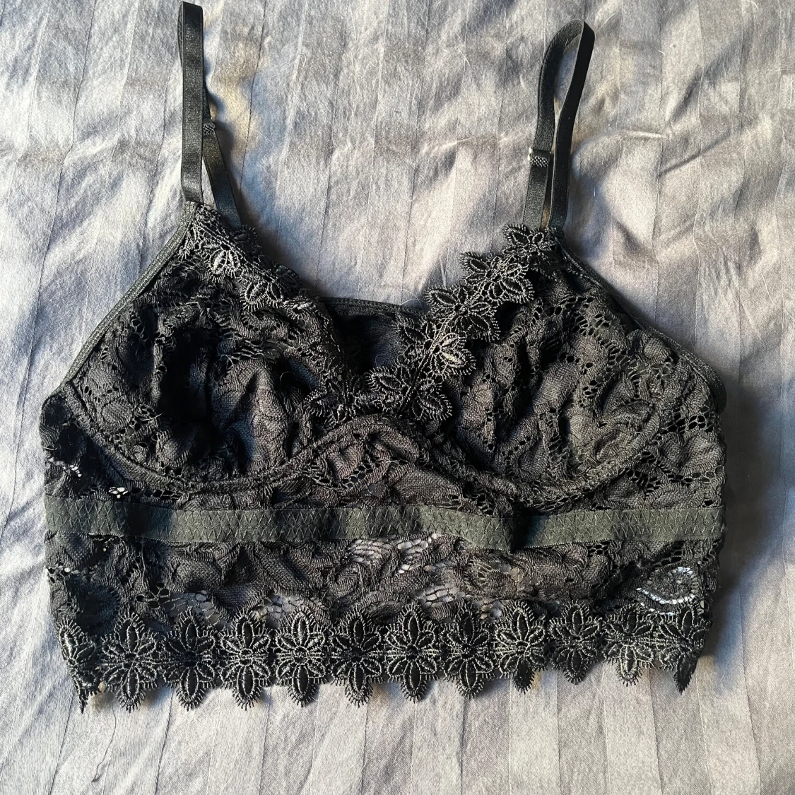 Svart spets topp från Shein