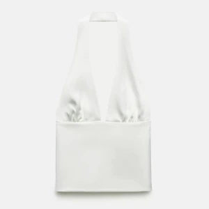 Satin topp zara  - Säljer denna såå fina toppen från zara, använd endast ett fåtal gånger 💓💓