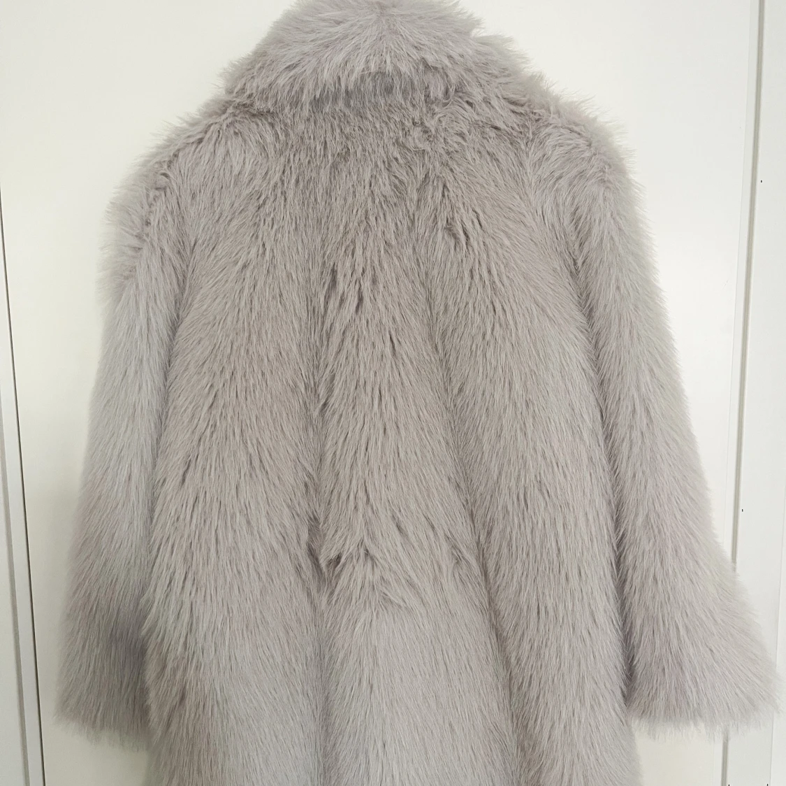 ZARA Faux Fur Coat Fuskpäls Jacka 6318/242/712 - 3